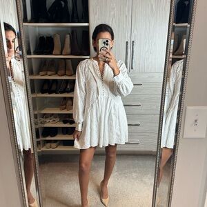 Elegant White Lace Dress